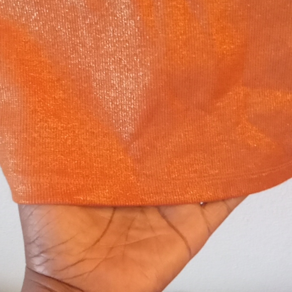 💫Shimmery Tank top💫 - Picture 3 of 3